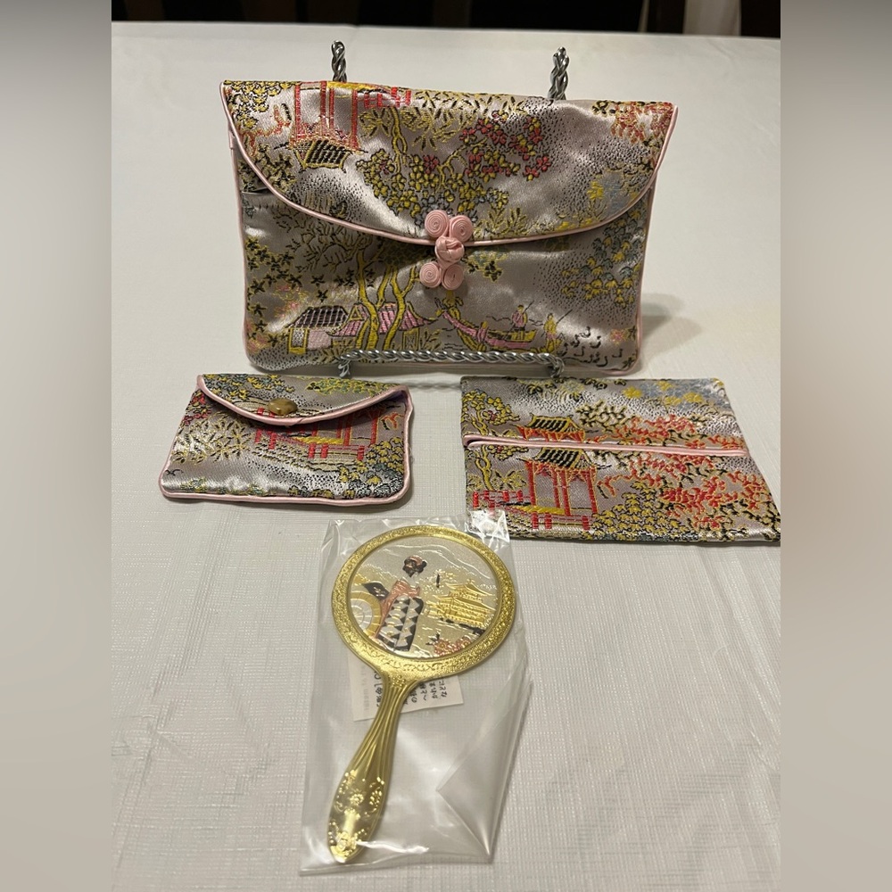 New! Beautiful Japanese purse, bag , tissue and mirror set